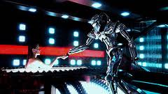 Cylon Helps up Ellen